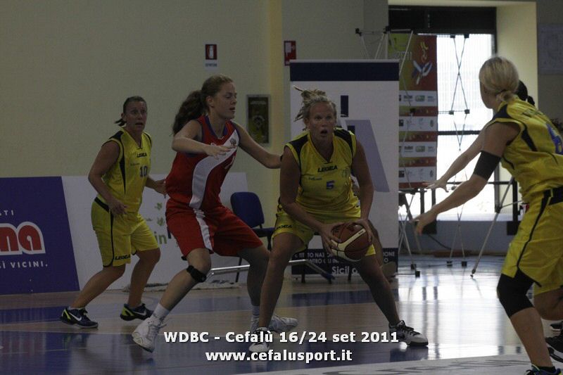 110922 basket 200_tn.jpg